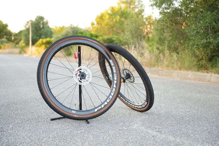 Použité PROGRESS GR40 Rueda de Gravel 2025 bike — obrázek 1 z 8