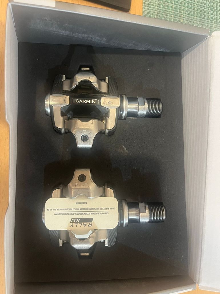 Garmin Rally xc200 Pedals 2024 bike d'occasion — image 1 sur 2