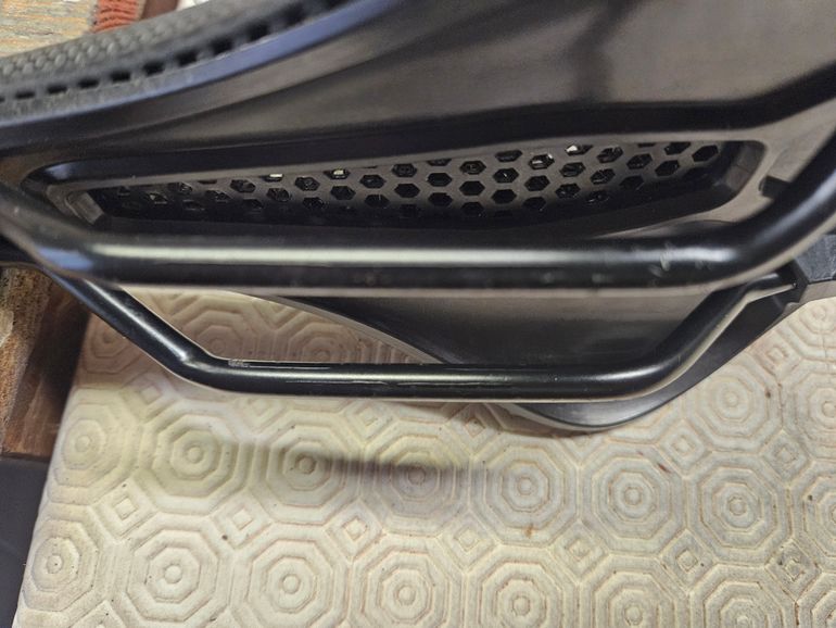 Specialized Power Pro Body Geometry Mirror Width 143 2024 bike d'occasion — image 14 sur 20