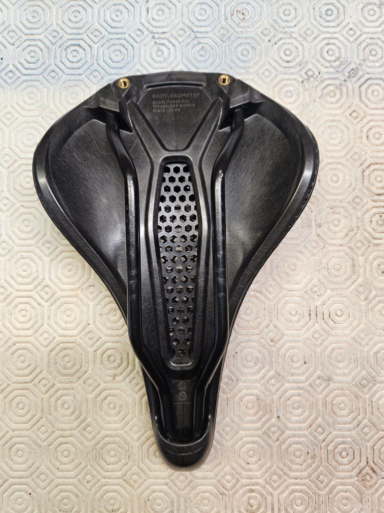 Specialized Power Pro Body Geometry Mirror Width 143 2024 bike d'occasion — image 18 sur 20