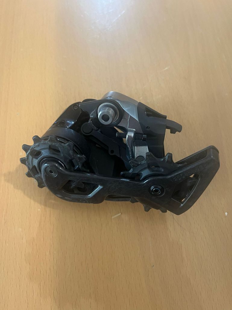 Sram Red AXS 12-speed 2024 bike d'occasion — image 2 sur 4