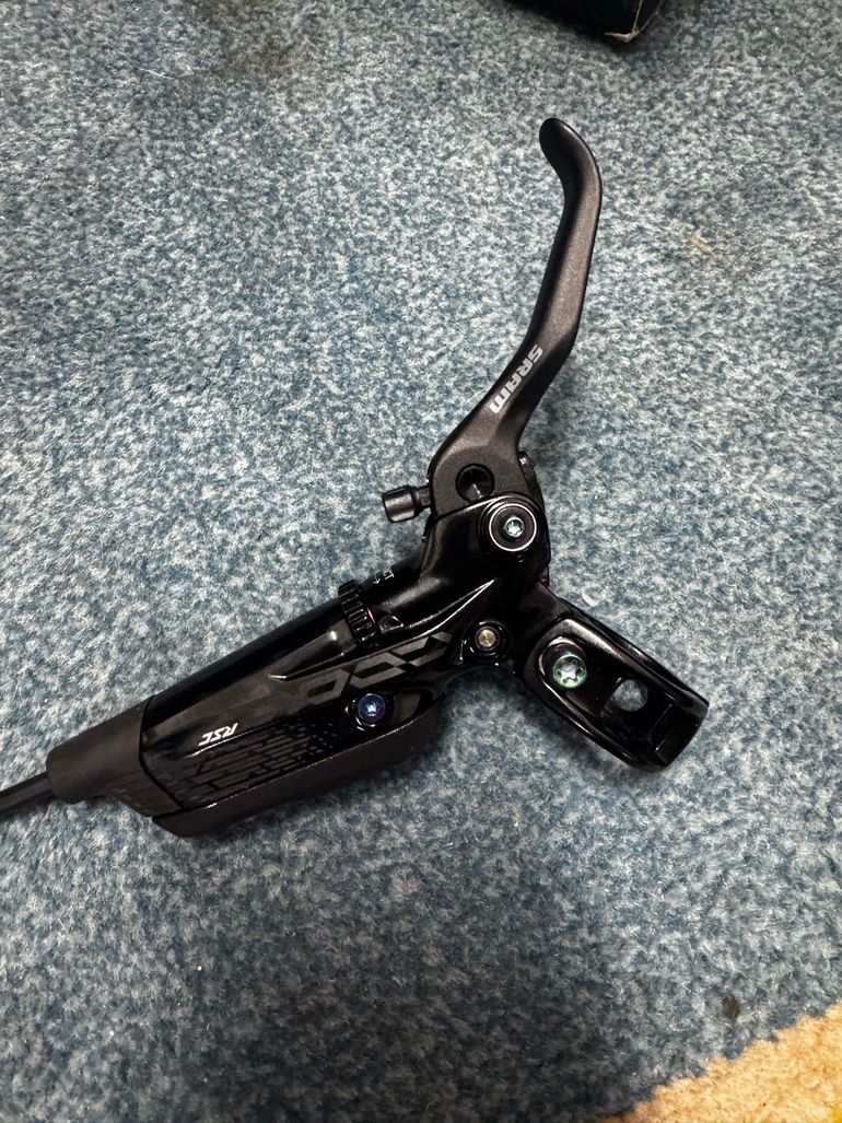 Käytetty Sram Code RSC Rainbow 2025 bike — kuva 2 / 6