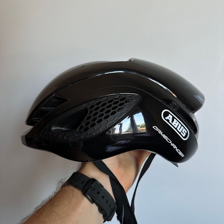 ABUS Gamechanger Shiny Black Helmet size S bike d'occasion — image 7 sur 12