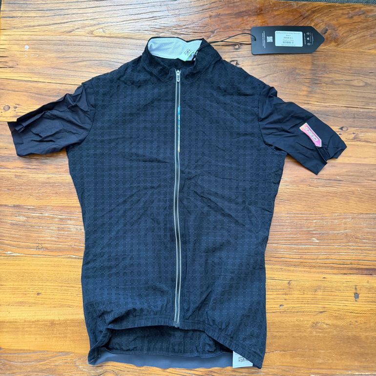 Brugt Q36.5 Dottore Clima Jersey Woman Black L//NEW!! 50% OFF!! 2025 bike — billede 1 af 2