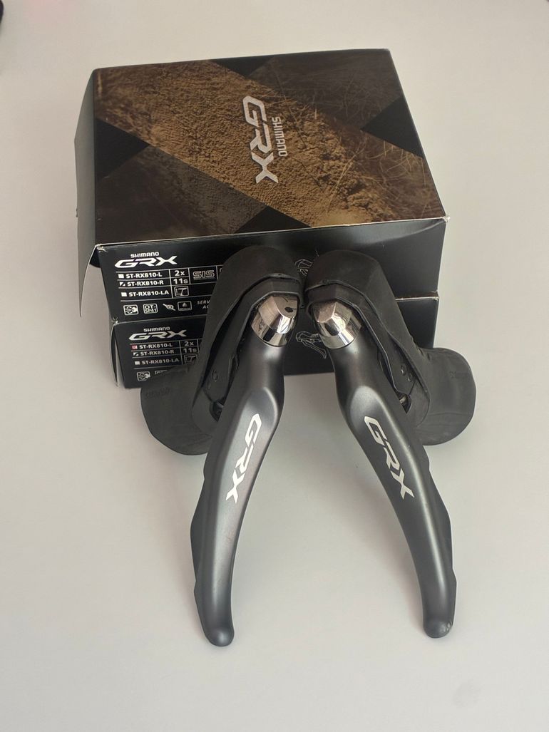 Used Shimano GRX ST-RX810 Dual Control Levers (2x11s) 2019 bike — image 1 of 5