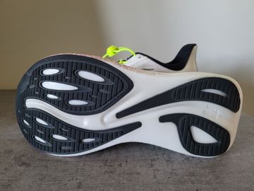 Used Brooks Hyperion Max 40.5 2025 bike — image 3 of 4