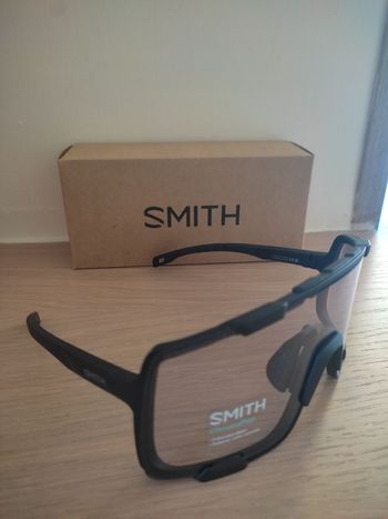 Used Smith Optics Syncline Fotocromatici Chromapop Neri 2026 bike — image 4 of 9