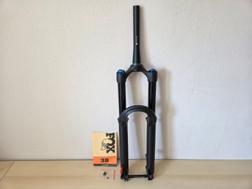 Used Fox Racing 38 Float Performance 180mm 3Pos Grip Fork Fork