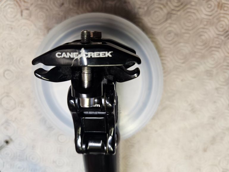 Used Cane Creek eeSilk 2.0 Suspension Seatpost bike — image 16 of 17