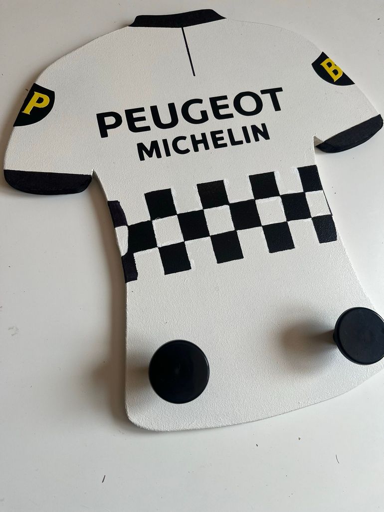 Brugt sans marque Porte-Manteau Maillot Vintage Bernard Thévenet 2026 bike — billede 6 af 7
