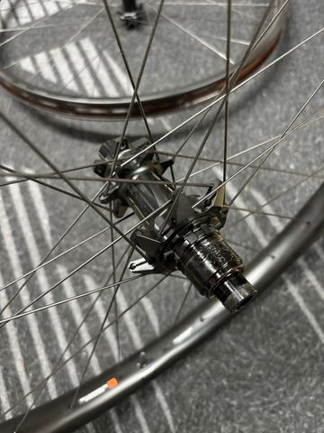Giant TRX Carbon Wheelset 2025 bike usato — immagine 3 di 5