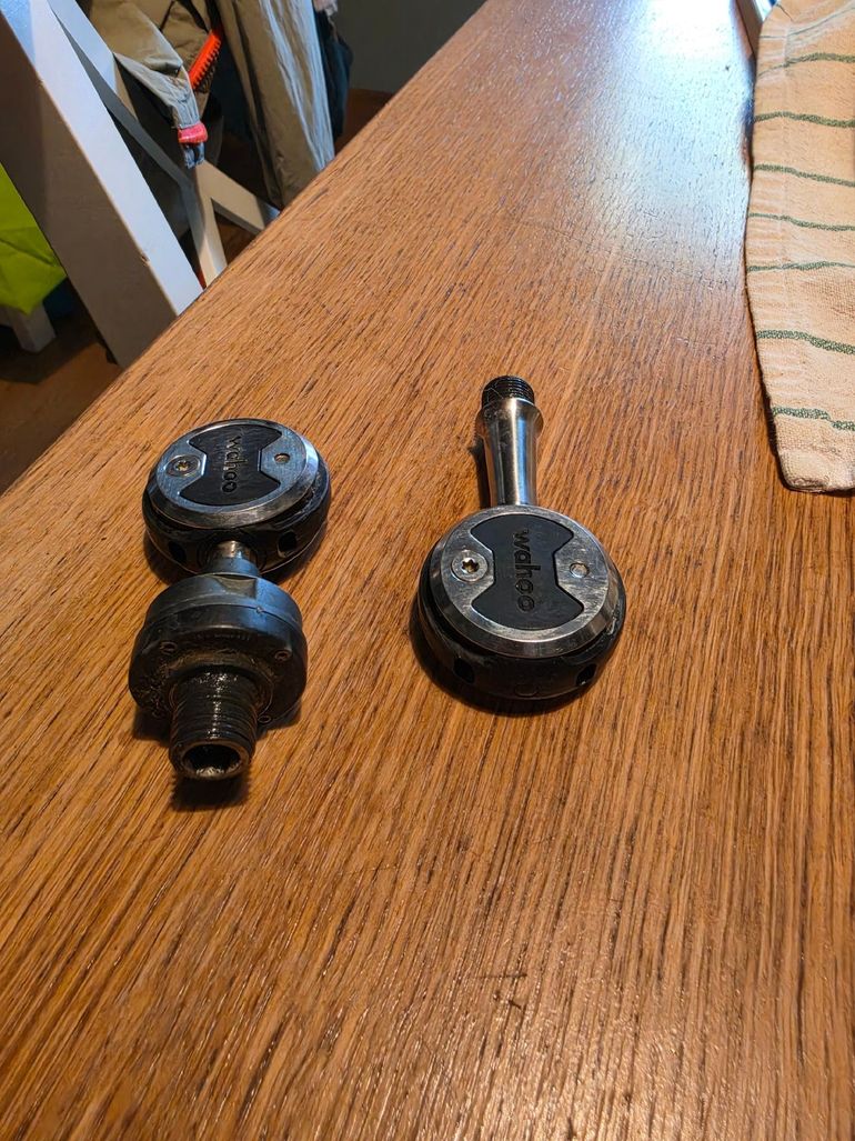 Brugt Wahoo Powerlink Zero Power Meter Pedals 2025 bike — billede 2 af 3