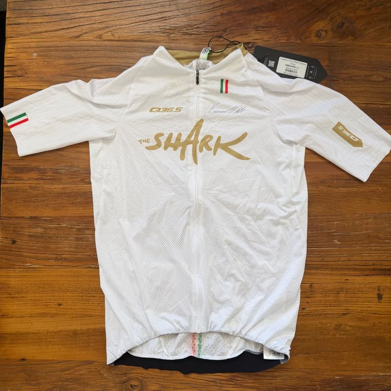 Used Q36.5 Gregarious Clima Nibali Olympic Jersey L// NEW!! 50% OFF!! 2025 bike — image 1 of 2