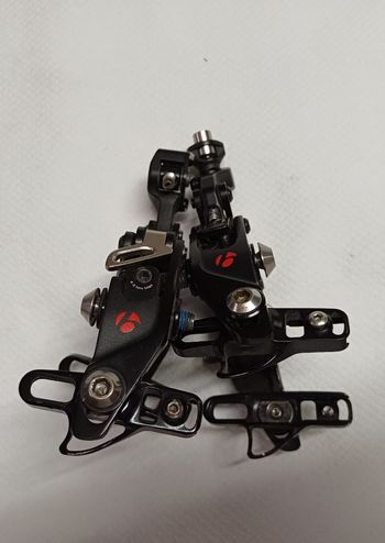 Used Bontrager Trek Aero Neri Direct Mount bike — image 4 of 6