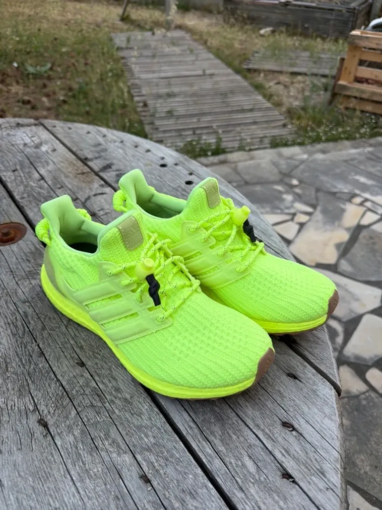 Continental Adidas Ivy Park Ultra Boost bike d'occasion — image 1 sur 5