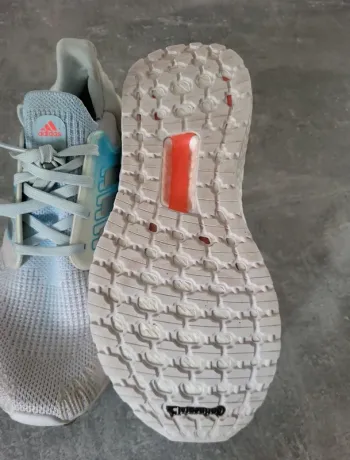Used Adidas Ultraboost bike — image 2 of 3