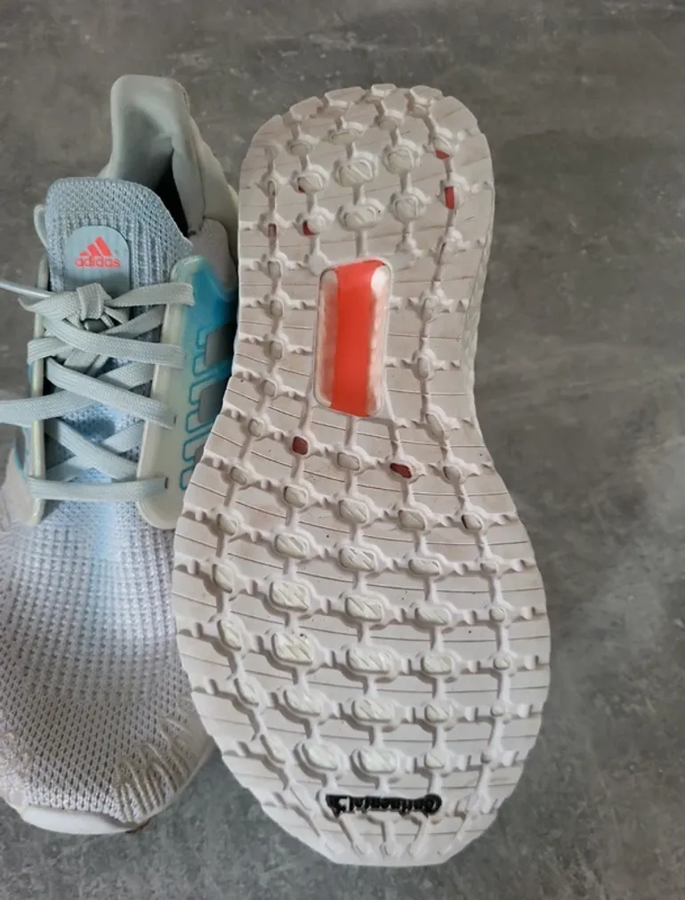 Used Adidas Ultraboost bike — image 2 of 3