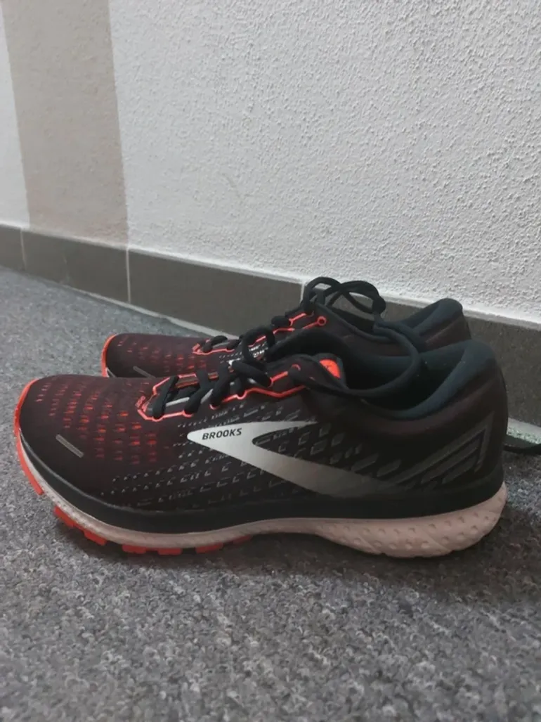 Brugt Brooks Laufschuhe 40.5 bike — billede 1 af 2