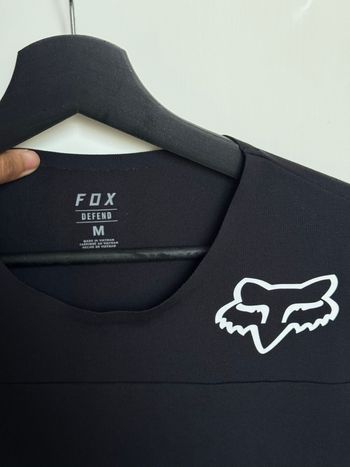 Used Fox Racing MTB Defend Long Sleeves Tshirt bike — image 3 of 7