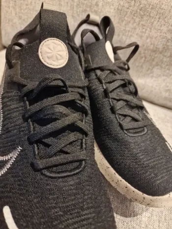 Nike Flyknit bike d'occasion — image 7 sur 8