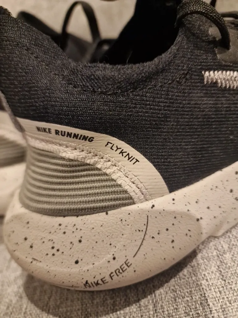 Nike Flyknit bike d'occasion — image 4 sur 8