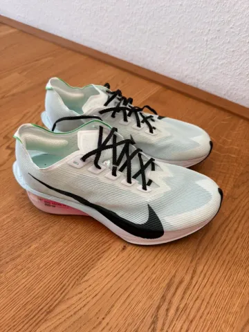 Hyper Vaporfly 4 2025 Running Shoes d'occasion
