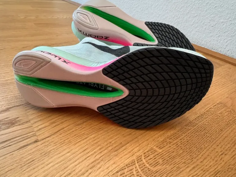 Brugt Hyper Vaporfly 4 2025 bike — billede 6 af 9