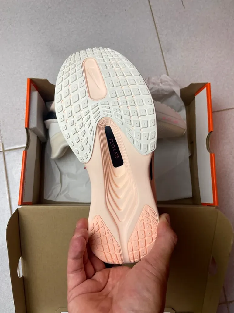 Nike Zoom Fly 6 bike d'occasion — image 4 sur 8