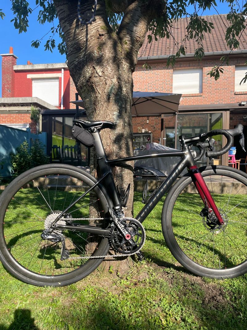 Brugt Dt Swiss Carbon Wheelset with Hubs Wheels
