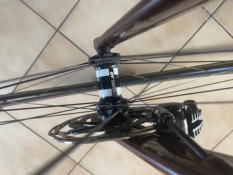 Used Dt Swiss Carbon Wheelset with Hubs bike — image 6 of 8