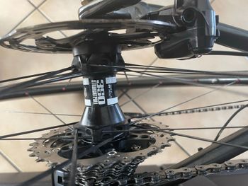 Used Dt Swiss Carbon Wheelset with Hubs bike — image 5 of 8