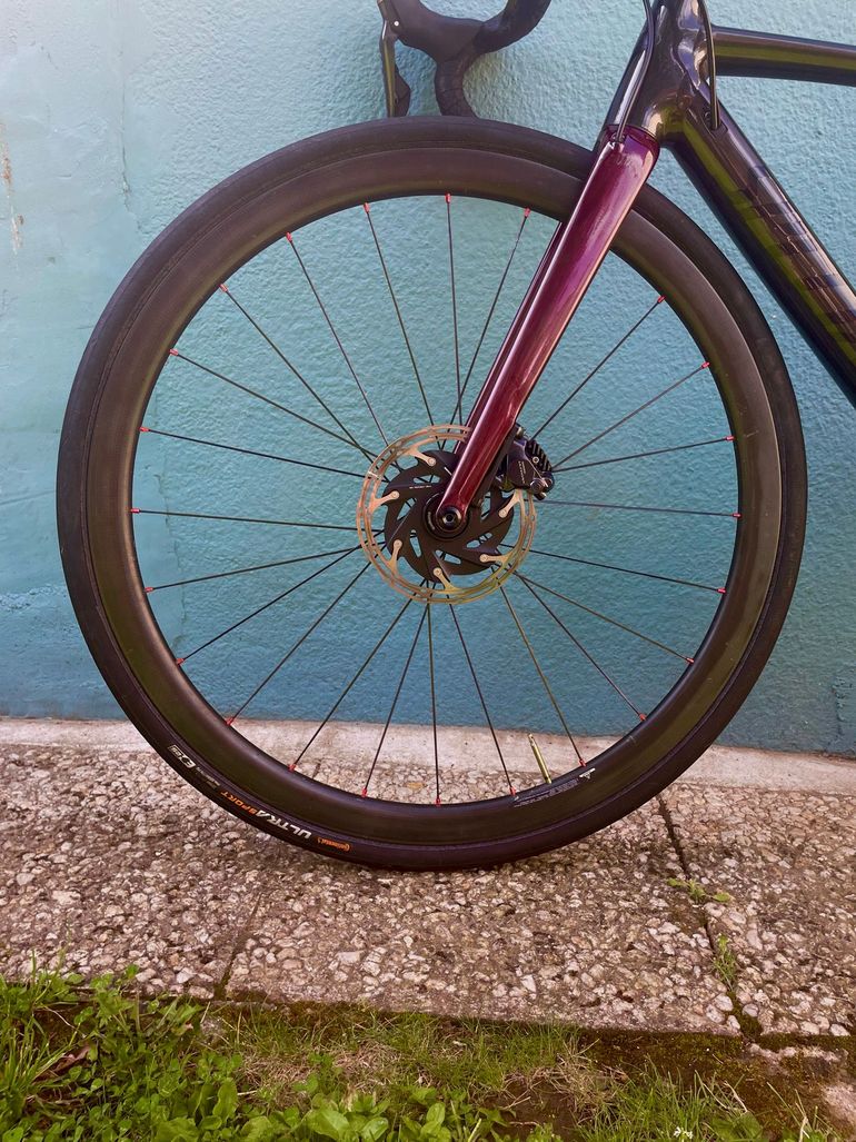 Used Dt Swiss Carbon Wheelset with Hubs bike — image 3 of 8