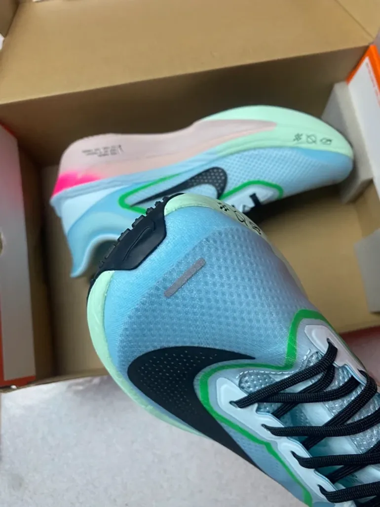 Nike Zoom Fly 6 bike d'occasion — image 6 sur 8