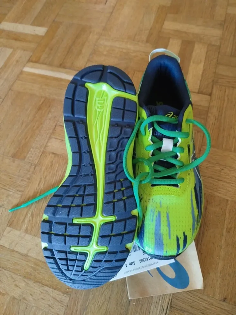 Brugt Asics running shoes bike — billede 3 af 3
