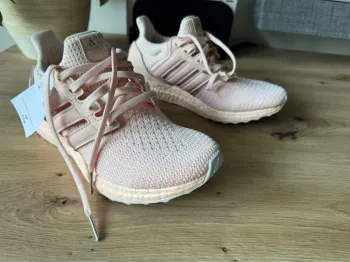 Used Adidas Ultra Boost bike — image 2 of 7
