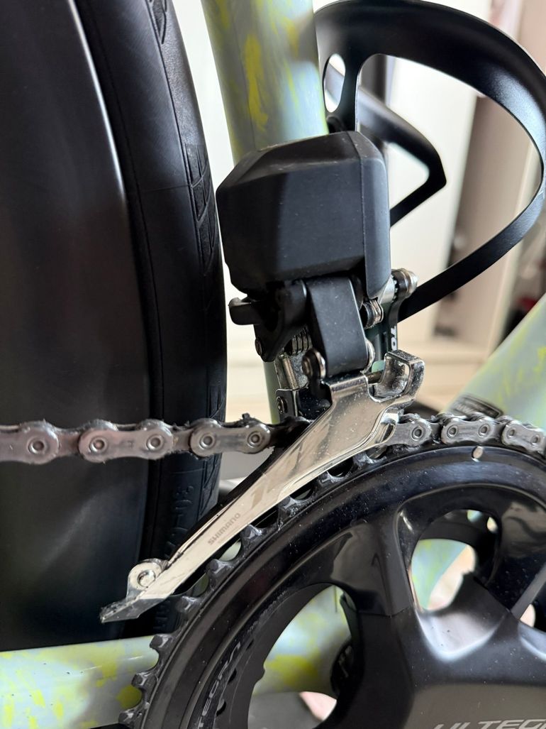Used Shimano 105 Di2 Groupset bike — image 4 of 8