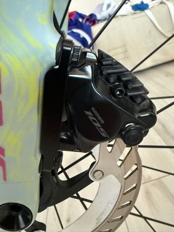 Used Shimano 105 Di2 Groupset bike — image 8 of 8