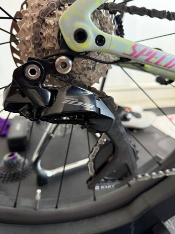 Used Shimano 105 Di2 Groupset bike — image 2 of 8