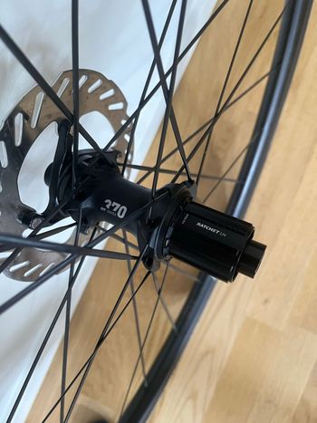 Used Dt Swiss C 1800 SPLINE Wheelset 2025 bike — image 3 of 4