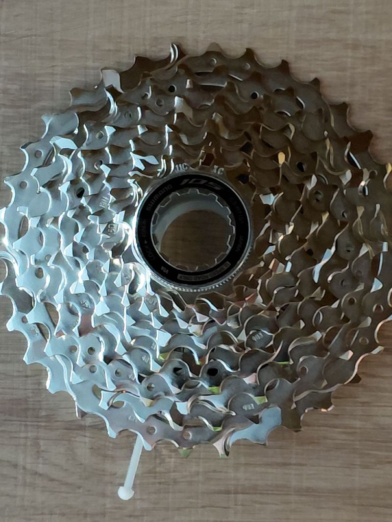 Shimano R7101 bike de segunda mano — imagen 1 de 9