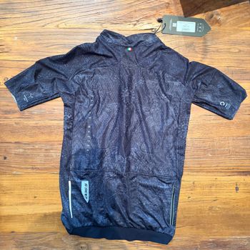 Used Q36.5 Gregarious Pro Damask Jersey Black M//NEW!! 50% OFF!! 2025 bike