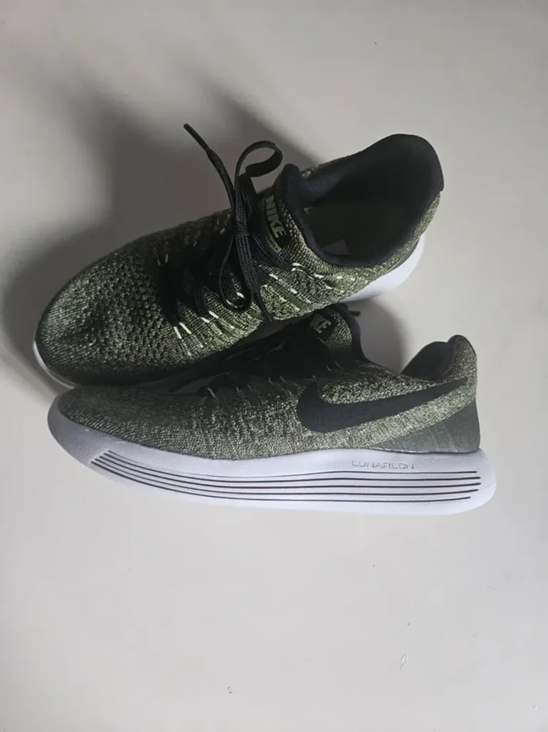 Used Nike Fitness or Running Shoes - EU 38.5 bike — image 1 of 5