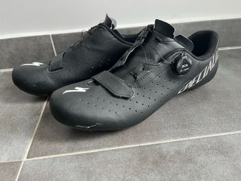 Used Specialized Torch 1.0 Road Shoes bike — image 3 of 6