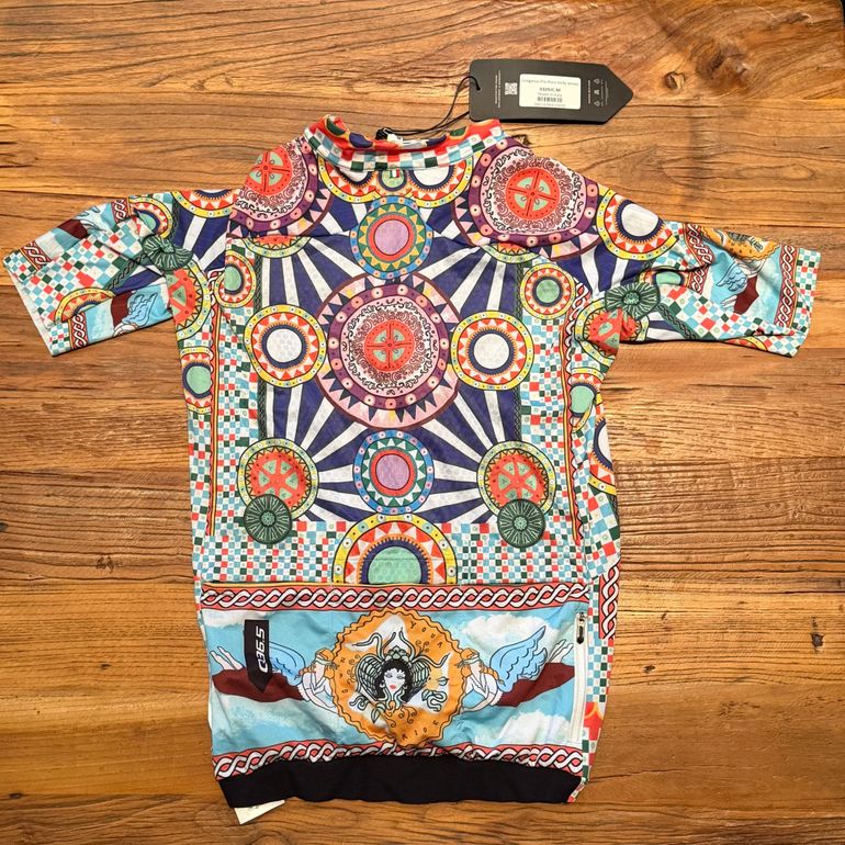 Used Q36.5 Gregarious Pro Pure Sicily Jersey M// NEW!! 50% OFF!! 2025 bike — image 2 of 2