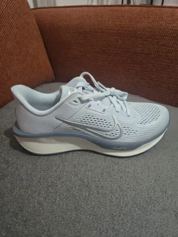 Nike quest 6 bike d'occasion — image 2 sur 8