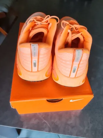 Nike Vomero Plus bike d'occasion — image 5 sur 8