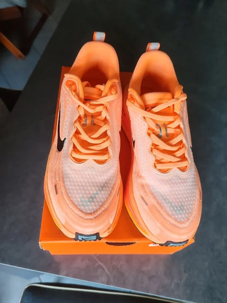 Nike Vomero Plus bike d'occasion — image 4 sur 8
