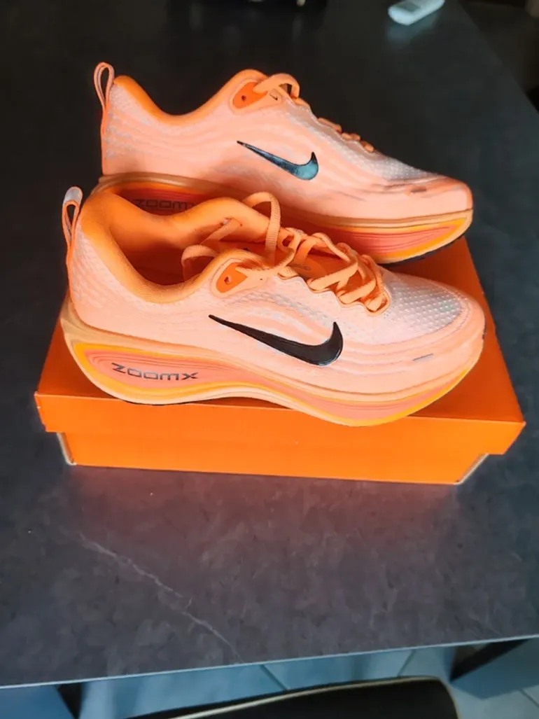 Nike Vomero Plus bike d'occasion — image 2 sur 8