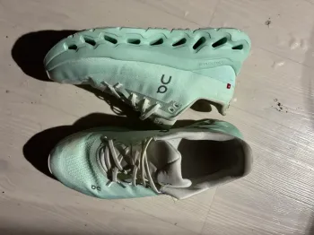 On Running On Shoes bike de segunda mano — imagen 2 de 4
