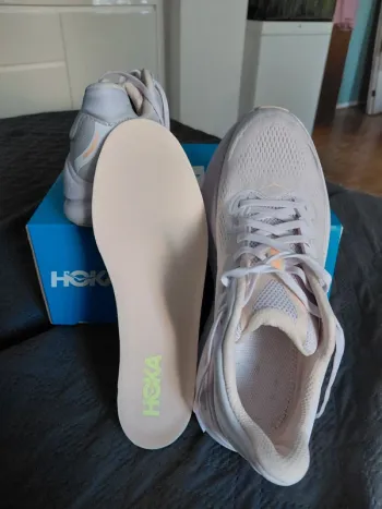 Hoka Bondi 9 bike usato — immagine 4 di 5